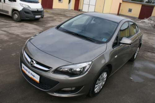 Wash & Vap - Opel Astra 13